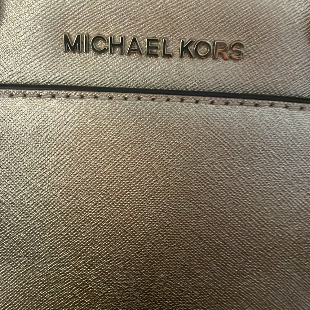 Michael Kors Emmy Gold Satchel with Dome Shape and Structured Design - Picture 3 of 8